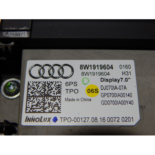 Дисплей бортового компьютера AUDI A4 8W1919604 2016-2020