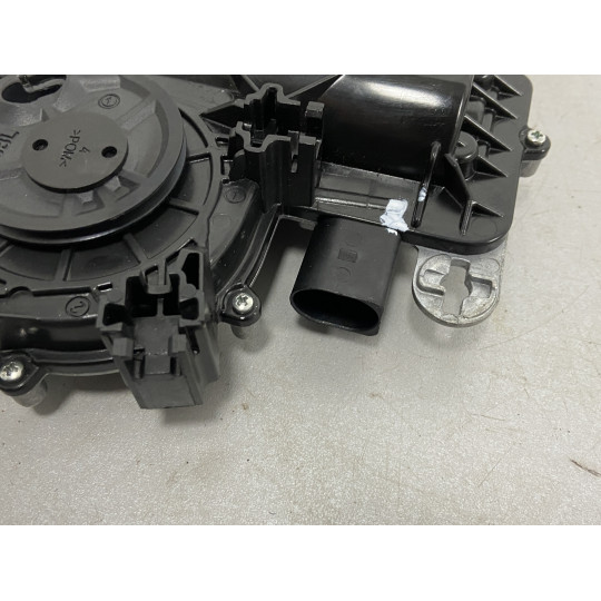 Дотяжка крышки багажника AUDI Q5 3V5827887A 2016-2022