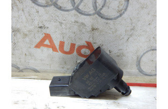 Котушка запалювання AUDI A4 06L905110E 2015-2020