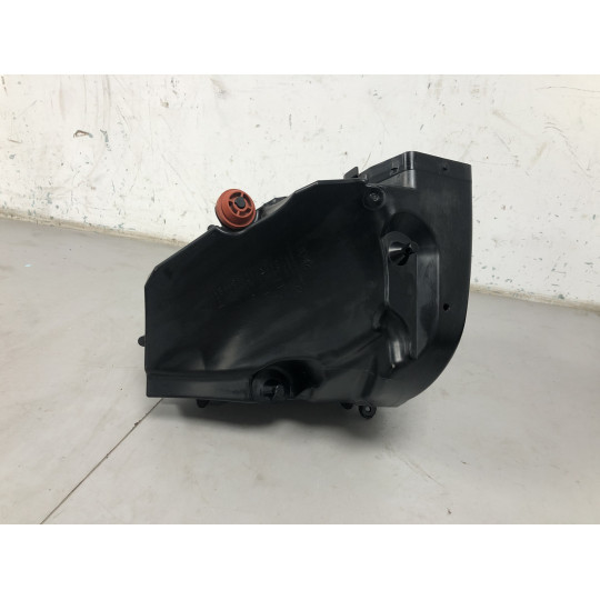 Корпус воздушного фильтра 2.0 BMW X3 G01 13718620473 2017-