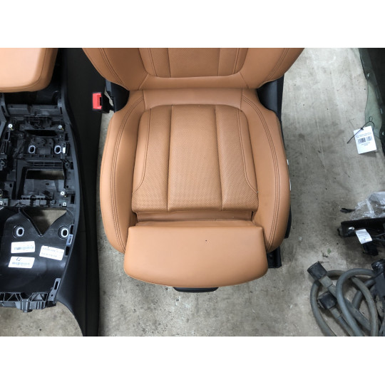 Комплект салона с перфорацией (дефект) BMW X3 G01 52105A1ADE0 2021-