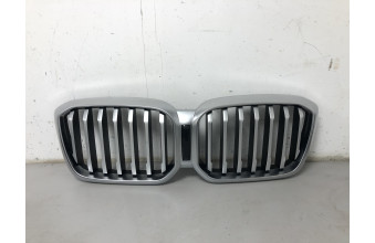 Решітка радіатора переднього бампера (дефекти) BMW X3 G01 51139881906 2017-