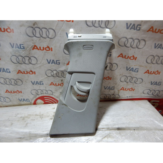 Обшивка стойки правой AUDI A4 8W0867244D 2016-2020