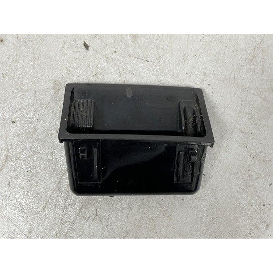 Передняя пепельница AUDI Q5 8K0857989 2008-2016