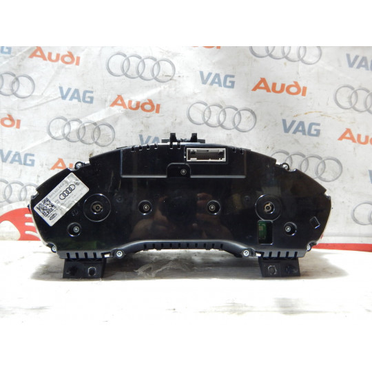 Щиток приборов 2.0 TFSI AUDI A4 8W5920840A 2016-2020