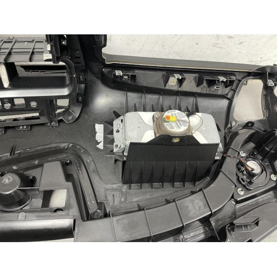 Панель приборов AUDI Q5 8R1857003H 2008-2016