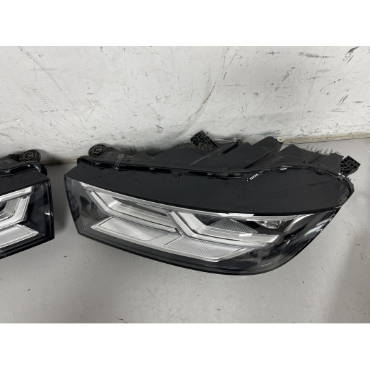 Комплект передних фар AUDI Q5 80A941036 80A941035 2016-2022