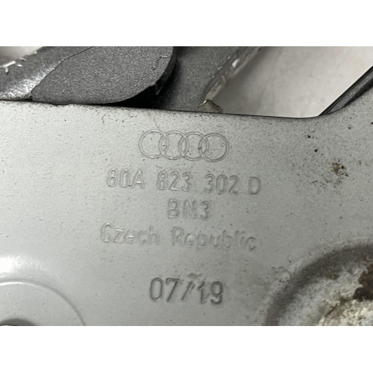 Петля капота правая AUDI Q5 80A823302D 2016-2022