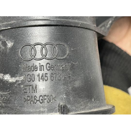 Патрубок інтеркулера AUDI A6 4G0145673AH 2011-2018