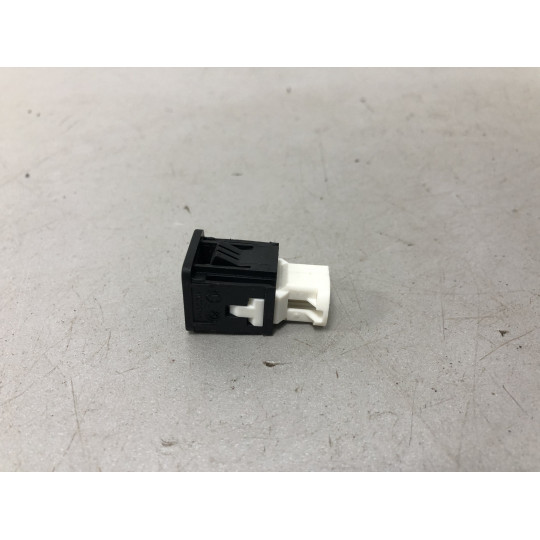 USB гнездо BMW X3 G01 84109229294 2017-