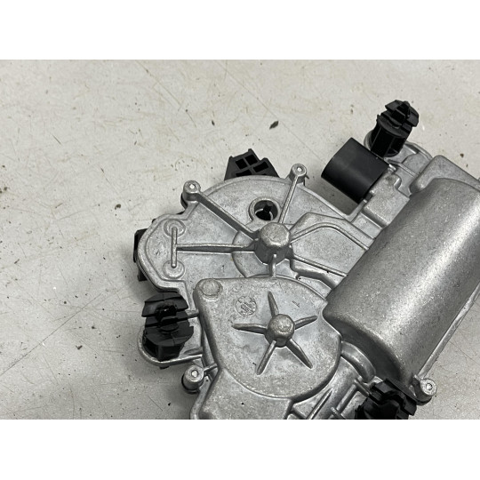 Дотяжка крышки багажника AUDI A4 3V5827887B 2016-2022