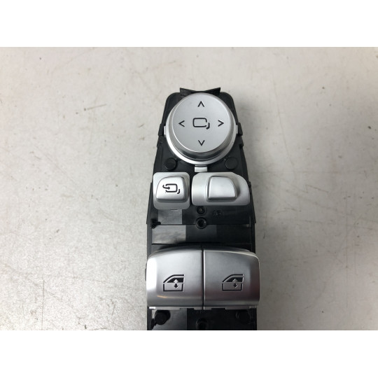 Кнопки управления дверьми BMW X3 G01 61316847099 2021