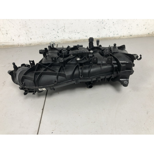 Впускний колектор 2.0 BMW X3 G01 11618647975 2021-