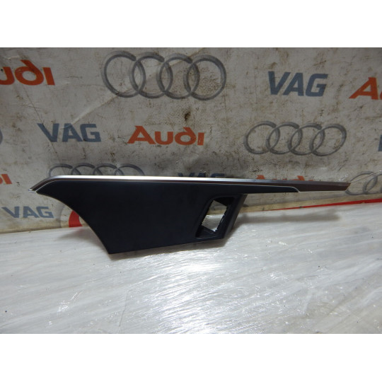 Накладка обшивки дверей передня права AUDI A4 8W0959518B 2016-2021