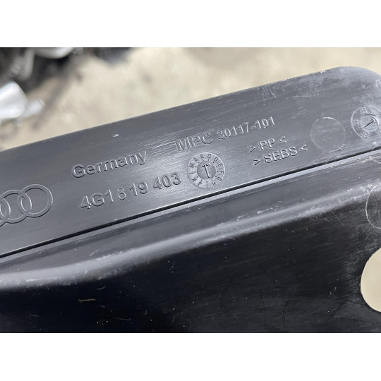 Жабо двірників AUDI A6 4G1819403B 2011-2018