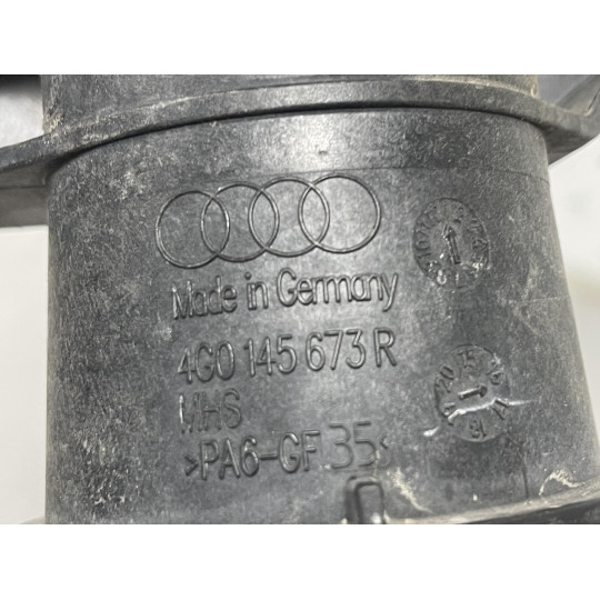 Патрубок интеркулера AUDI A6 4G0145673R 2011-2018