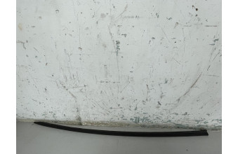 Левый молдинг лобового стекла AUDI A8 4H0854327 2010-2018