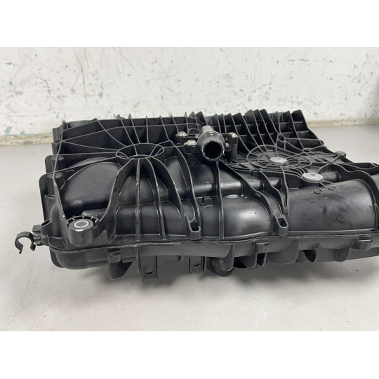 Впускний колектор 2.0 BMW X3 G01 11618647975 2021-