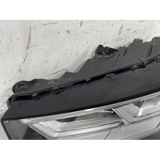 Передняя левая фара AUDI Q5 80A941033 2016-2022