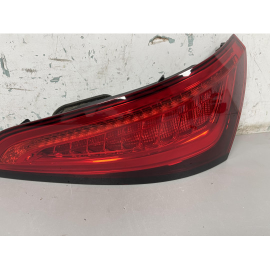 Комплект задніх ліхтарів LED  8R0945094C (Європа) AUDI Q5 8R0945093C 2008-2016