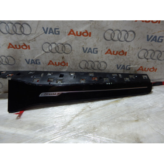 Накладка торпеди AUDI A6 4K1857200E 2019-2021