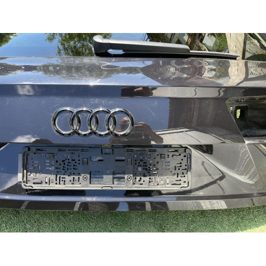 Кришка багажника AUDI Q7 4M0827025D 2016-2022