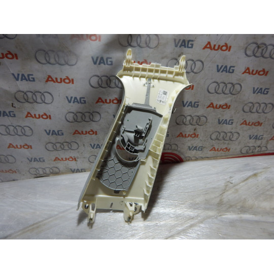 Обшивка стойки левой AUDI A6 4K0867243 2019-2021