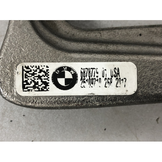 Противоаварийный клин левый BMW X3 G01 31106878779 2021-