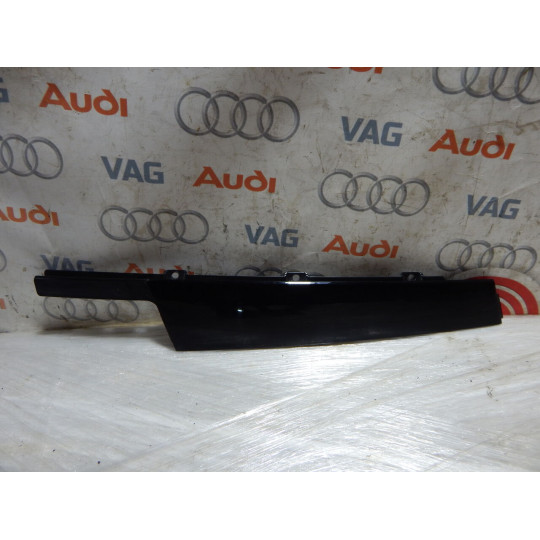 Накладка наружной левой двери AUDI A6 4K0837901 2019-2021