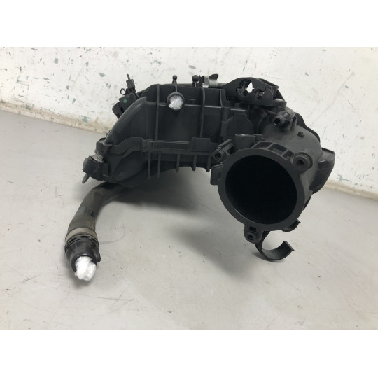 Впускний колектор 2.0 BMW X3 G01 11618603914 2017-2021