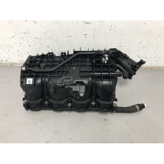 Впускний колектор 2.0 BMW X3 G01 11618603914 2017-2021