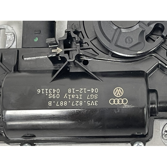 Дотяжка кришки багажника AUDI E-Tron 3V5827887B 2019-