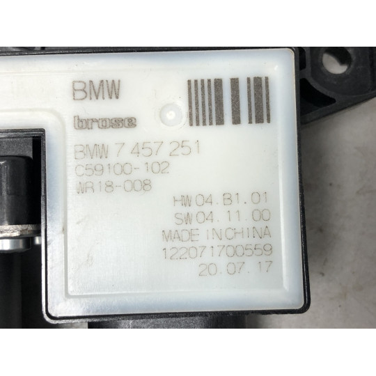 Моторчик склоподъемника задній лівий BMW X3 G01 51357457251 2017-