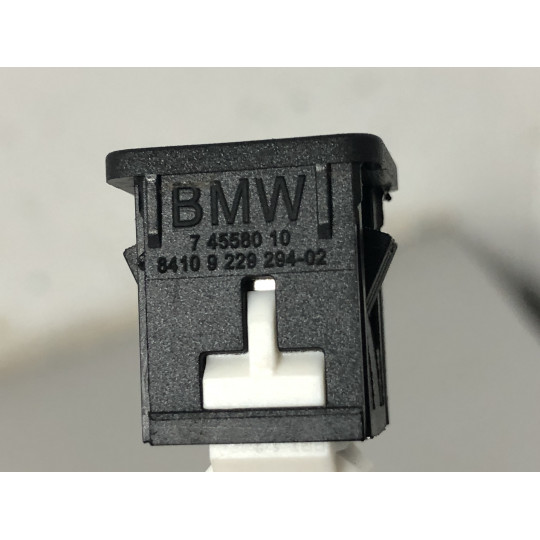 Гніздо USB BMW X3 G01 84109229294 2017-