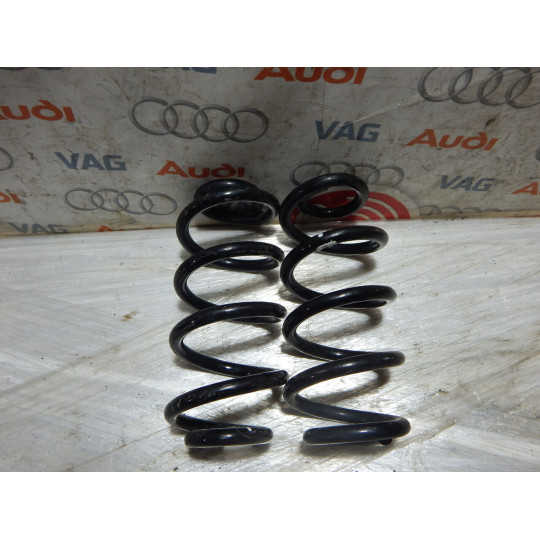 Задня пара пружин AUDI A4 8W0511115EQ 2016-2021