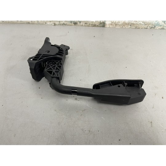 Педаль газа AUDI E-Tron 4KR723523 2019-