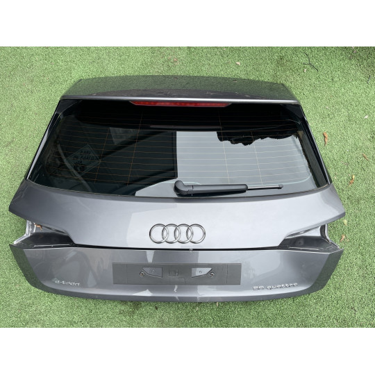 Крышка багажника AUDI E-Tron цвет 2L / Z7F 4KE827025B 2019-