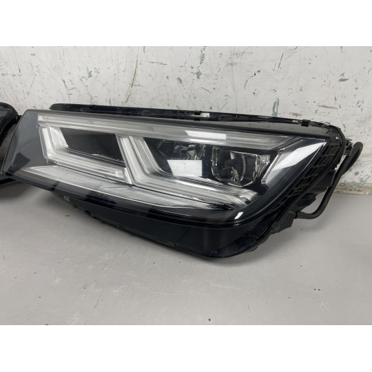 Комплект передніх фар AUDI Q5 80A941036 80A941035 2016-2022