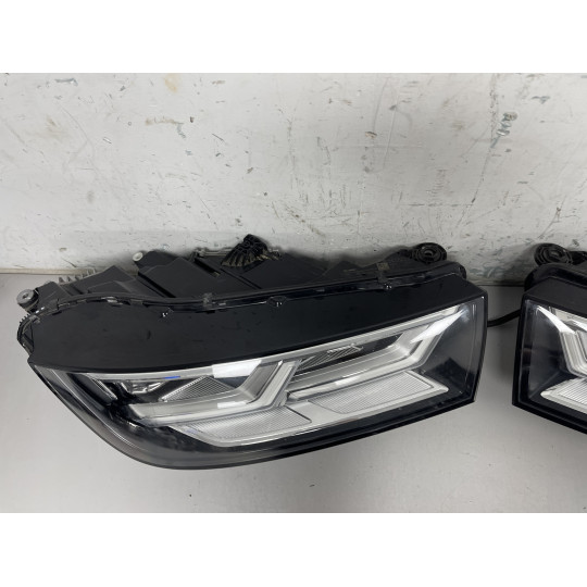 Комплект передніх фар AUDI Q5 80A941036 80A941035 2016-2022