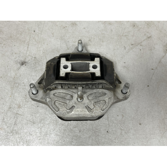 Подушка кпп AUDI Q5 8W0399156 2016-2022