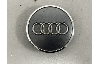 Ковпак колеса AUDI Q5 8W0601170 2016-2022