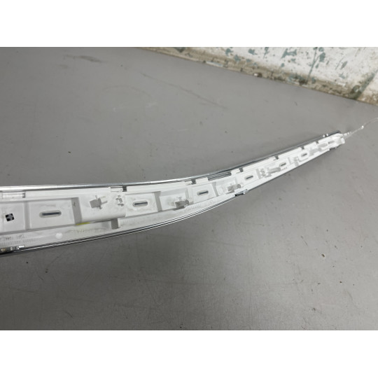 Подсветка LED ручки правой AUDI E-Tron 4KE947206A 4KE947134B 2019-