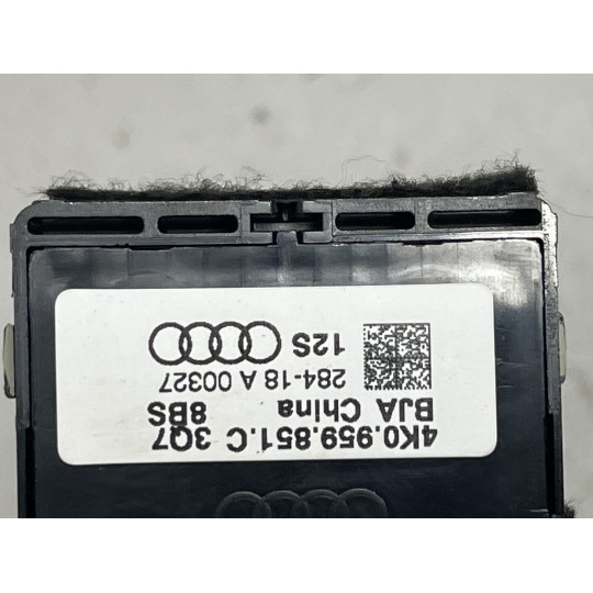 Кнопки стеклоподъемников AUDI E-Tron 4K0959851C 2019-