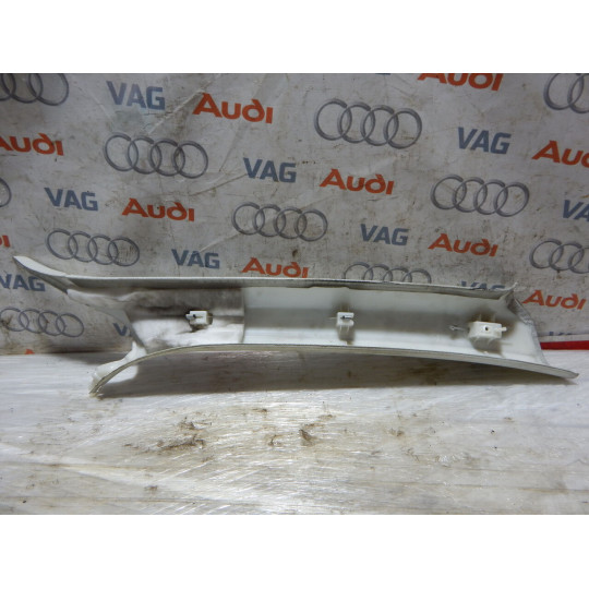 Накладка салона левая AUDI A5 8T8867233 2008-2016