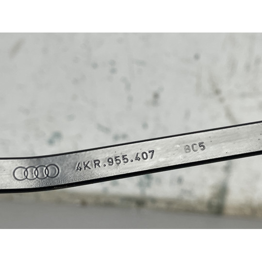 Дворник левый AUDI E-Tron (ПPPЛ) 4KR955407 2019-