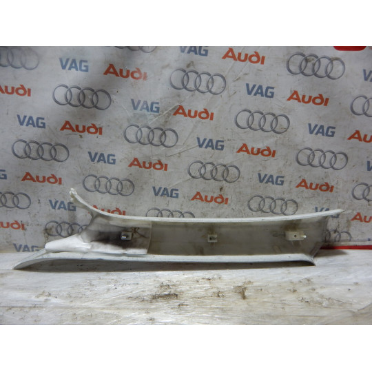 Накладка салона правая AUDI A5 8T8867234 2008-2015