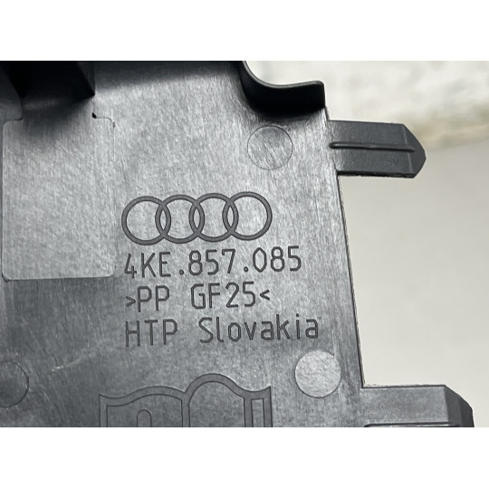 Накладка торпеды слева AUDI E-Tron 4KE857085 2019-