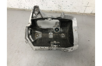 Кронштейн компрессора кондиционера BMW iX1 U11 64505A205E8 2022-