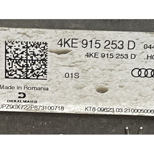 Модуль управления коммутационным блоком АКБ AUDI E-Tron 4KE915253D 2019-