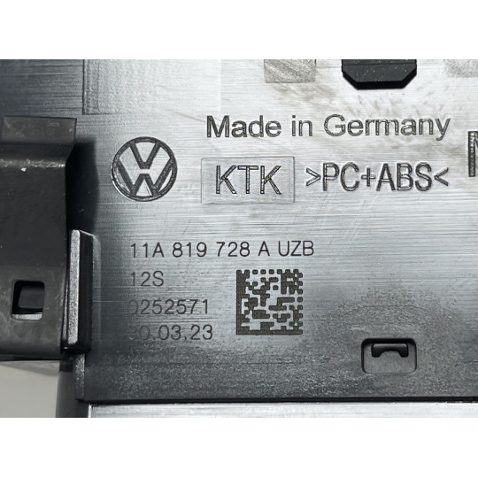 Повітряний дефлектор Volkswagen ID.4 11A819728A 2023-